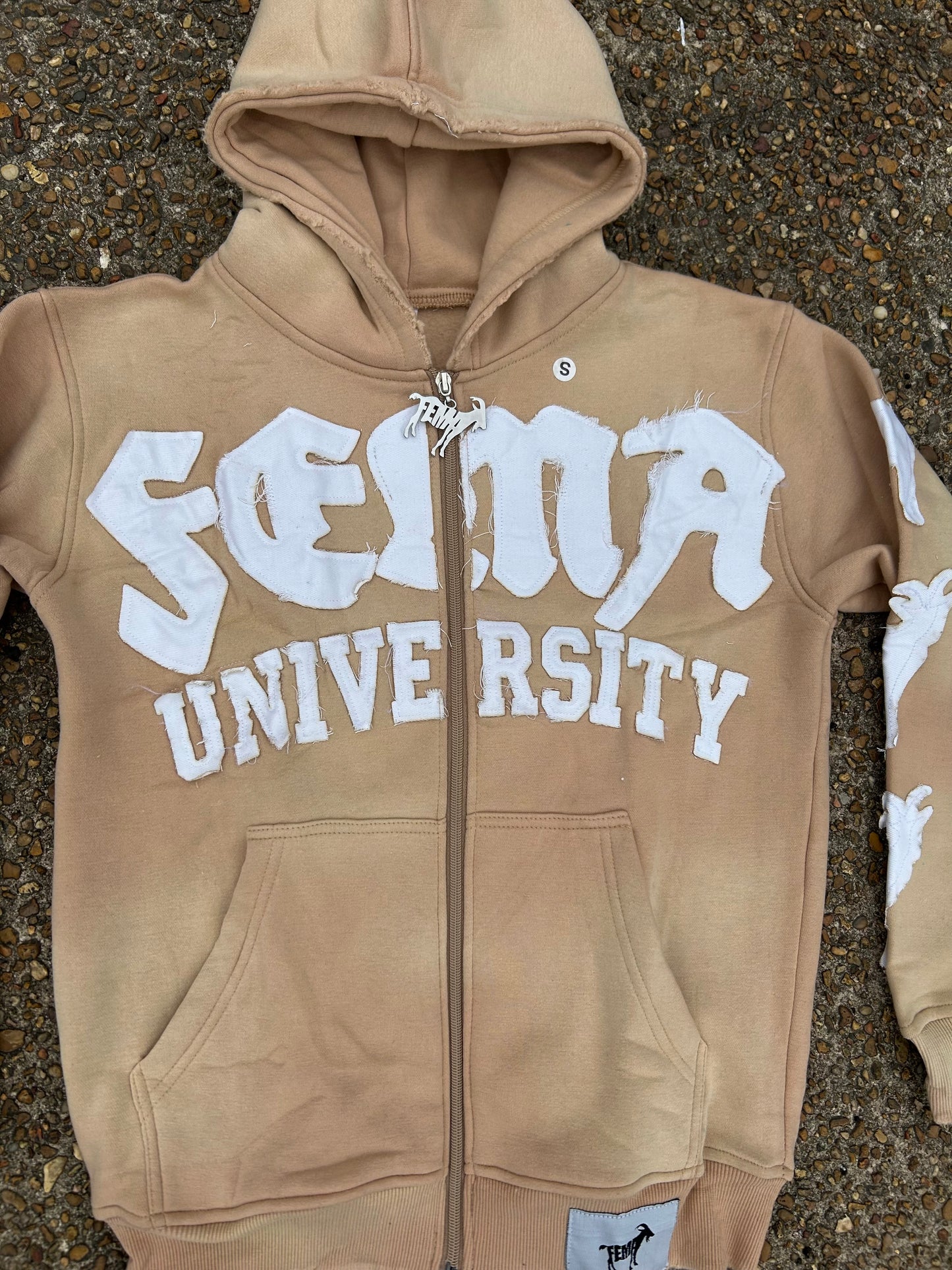 Finesse University “Sandy” Zip-Up