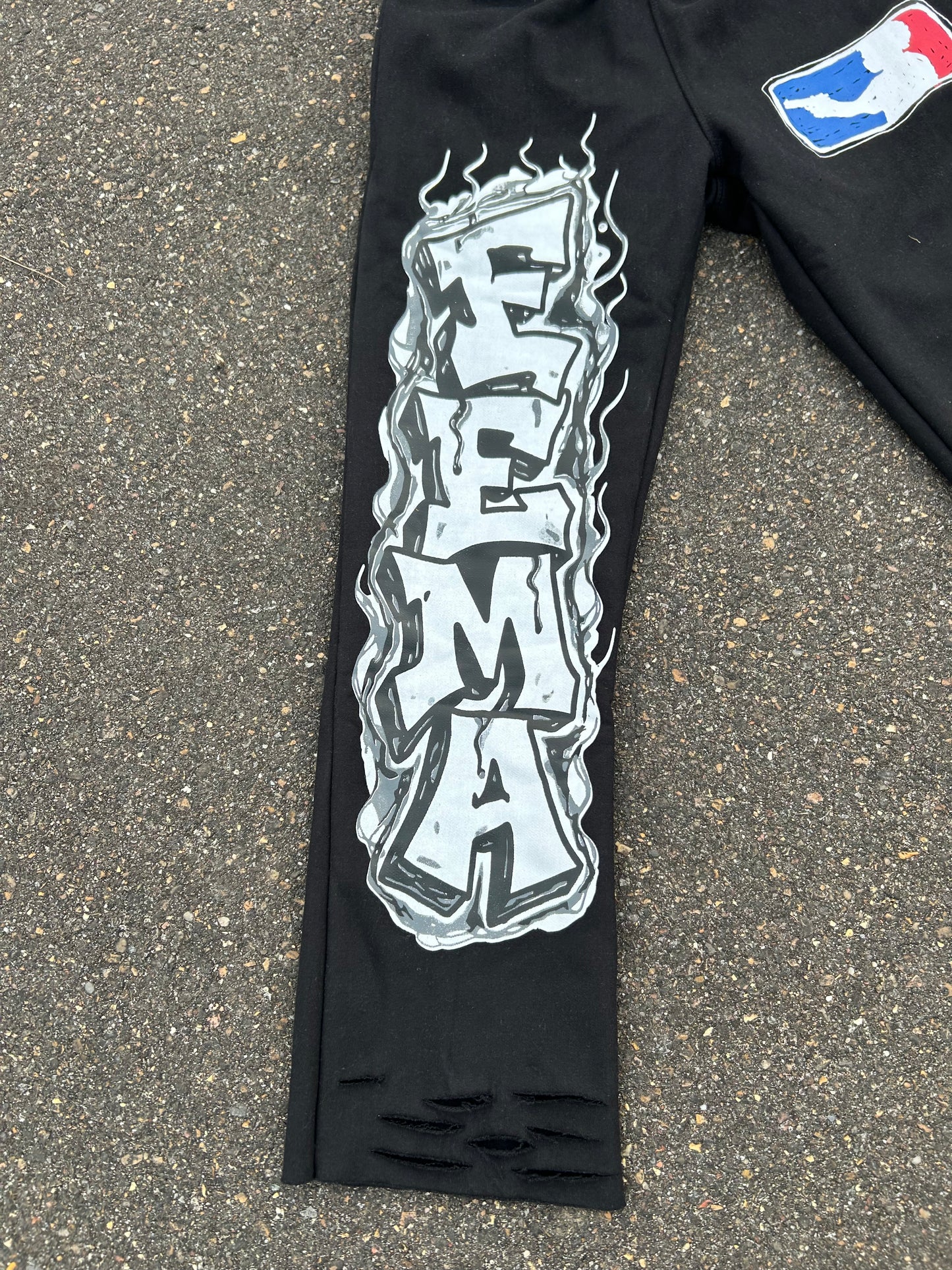 FEMA Graffiti Set Black