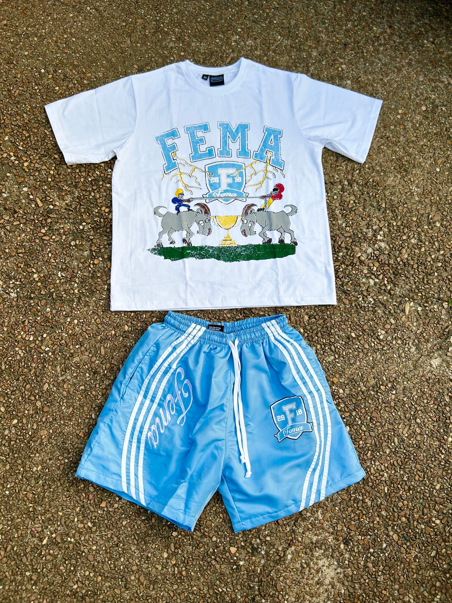 FEMA Trophy Set Powder Blue